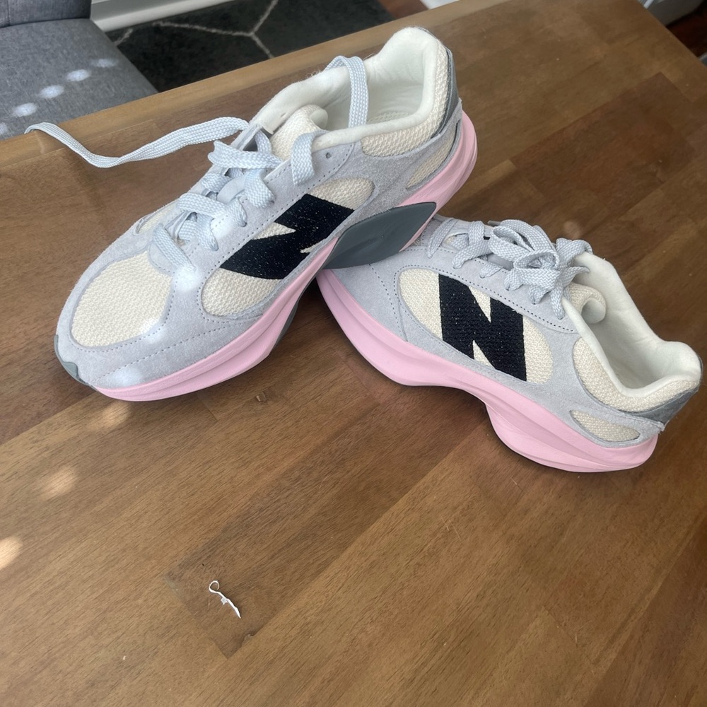 New Balance WRPD Runner - women’s size 8